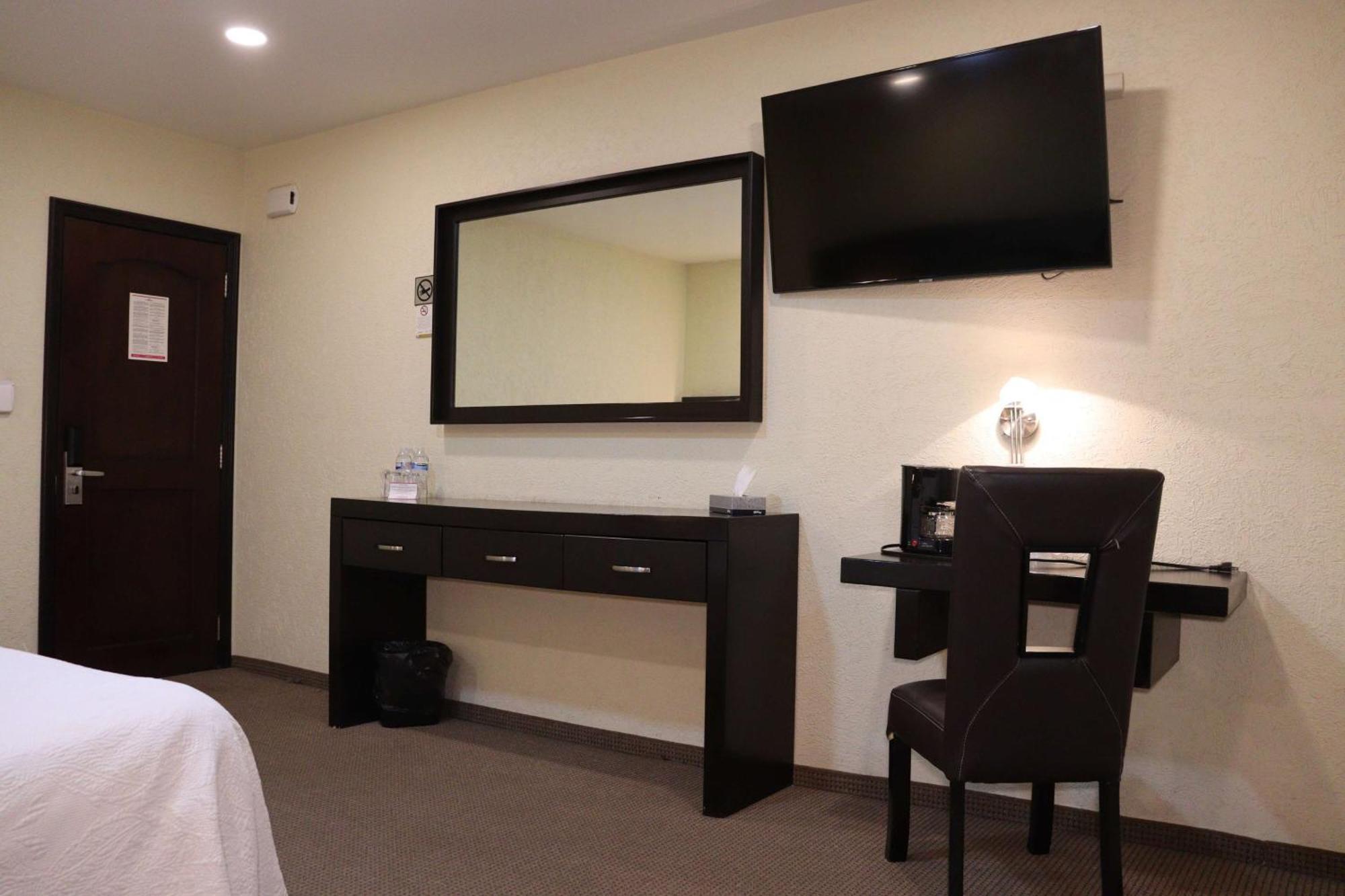 Wyndham Garden Aguascalientes Hotel & Casino Dış mekan fotoğraf