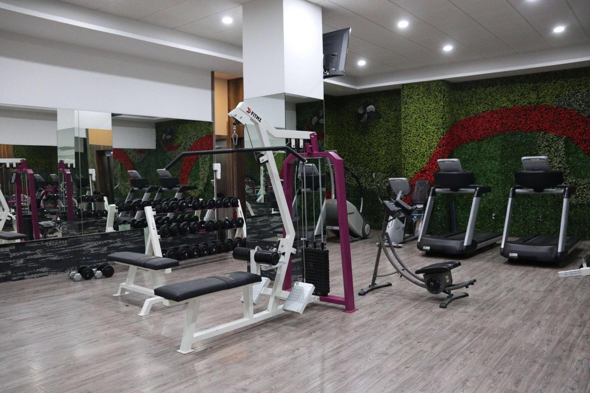Wyndham Garden Aguascalientes Hotel & Casino Dış mekan fotoğraf